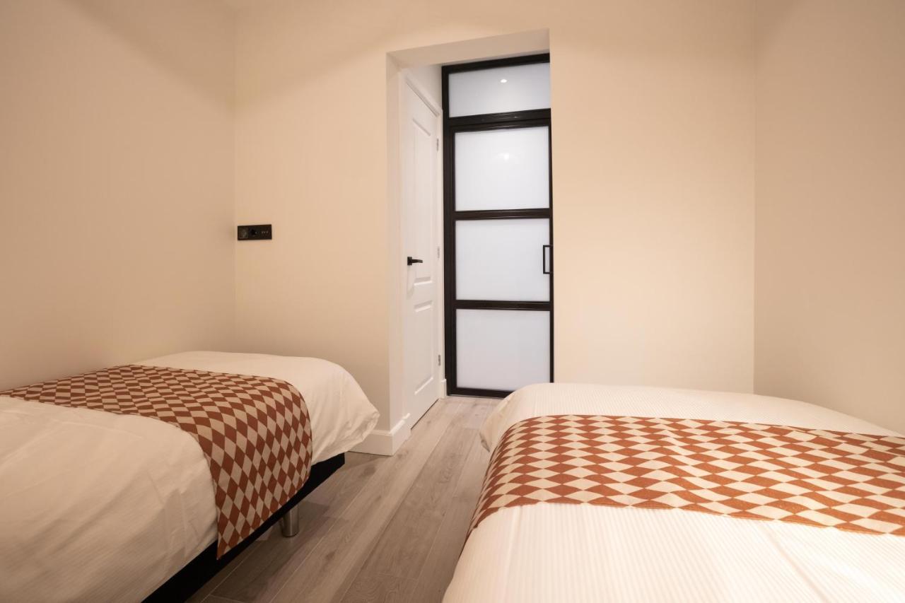 Aparthotel Modern Two Bedroom Close To The Den Haag