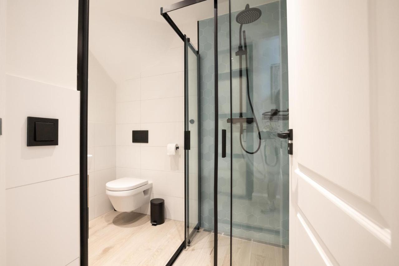 Modern Two Bedroom Close To The